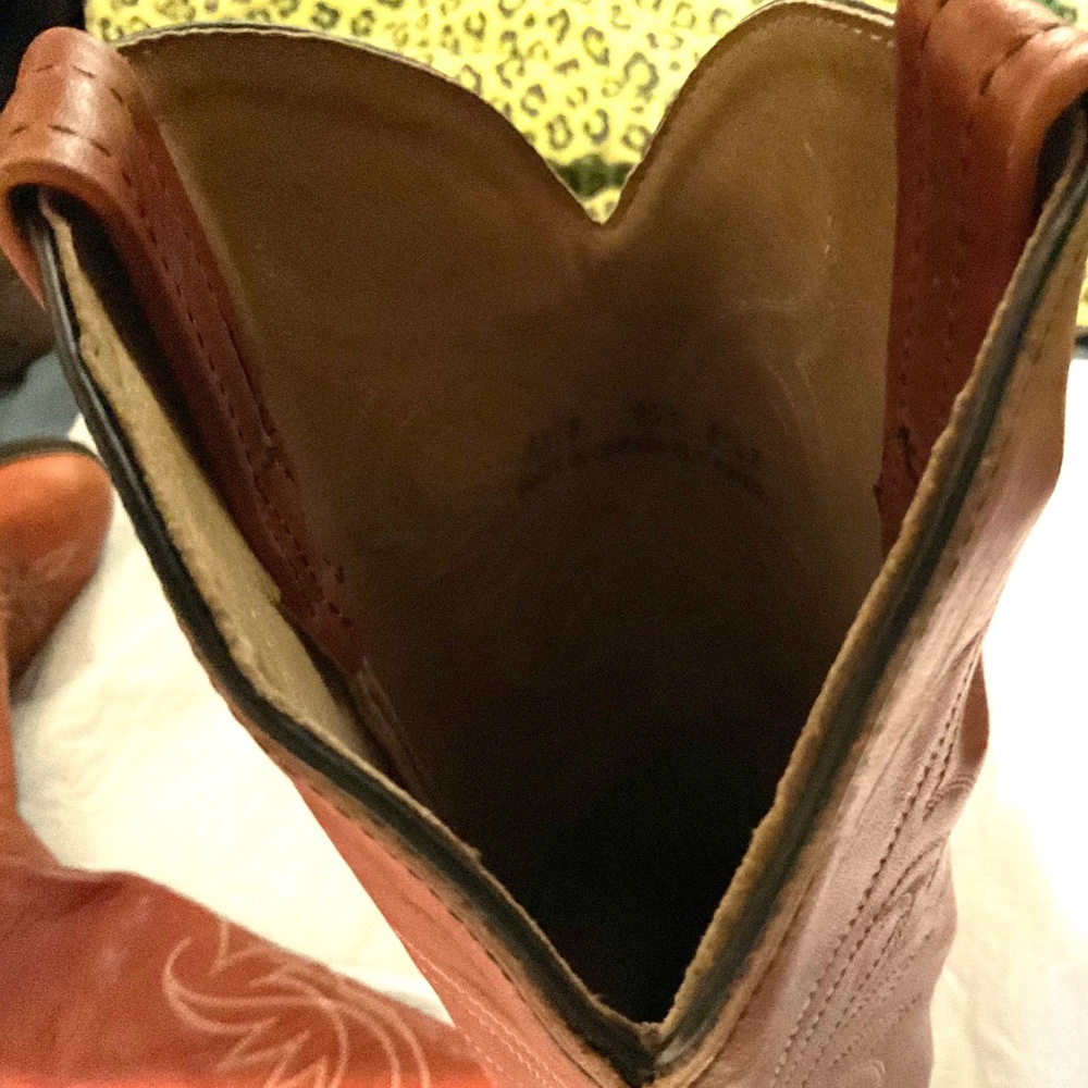 ‘MADE IN CANADA ‘’ COWBOY BOOTS UNISEX SALE - Picture 4 of 13